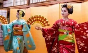 Danças tradicionais japonesas