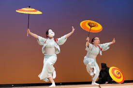 Dança tradicional japonesa