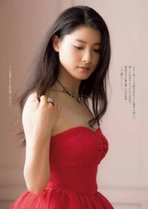 Tao Tsuchiya modelo de moda esportiva japonesa